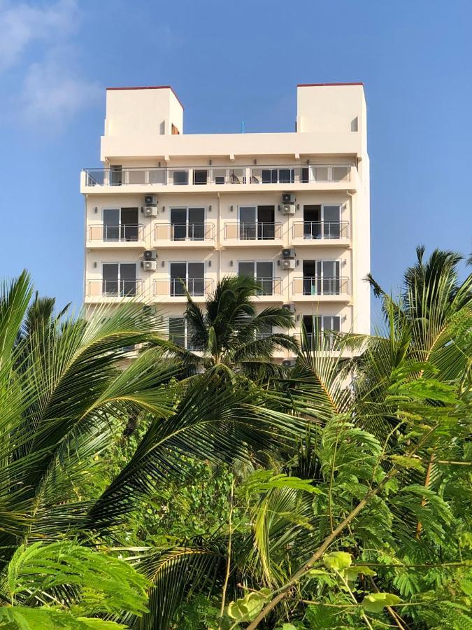 Hotel Icom Marina Sea View Maafushi Exterior foto