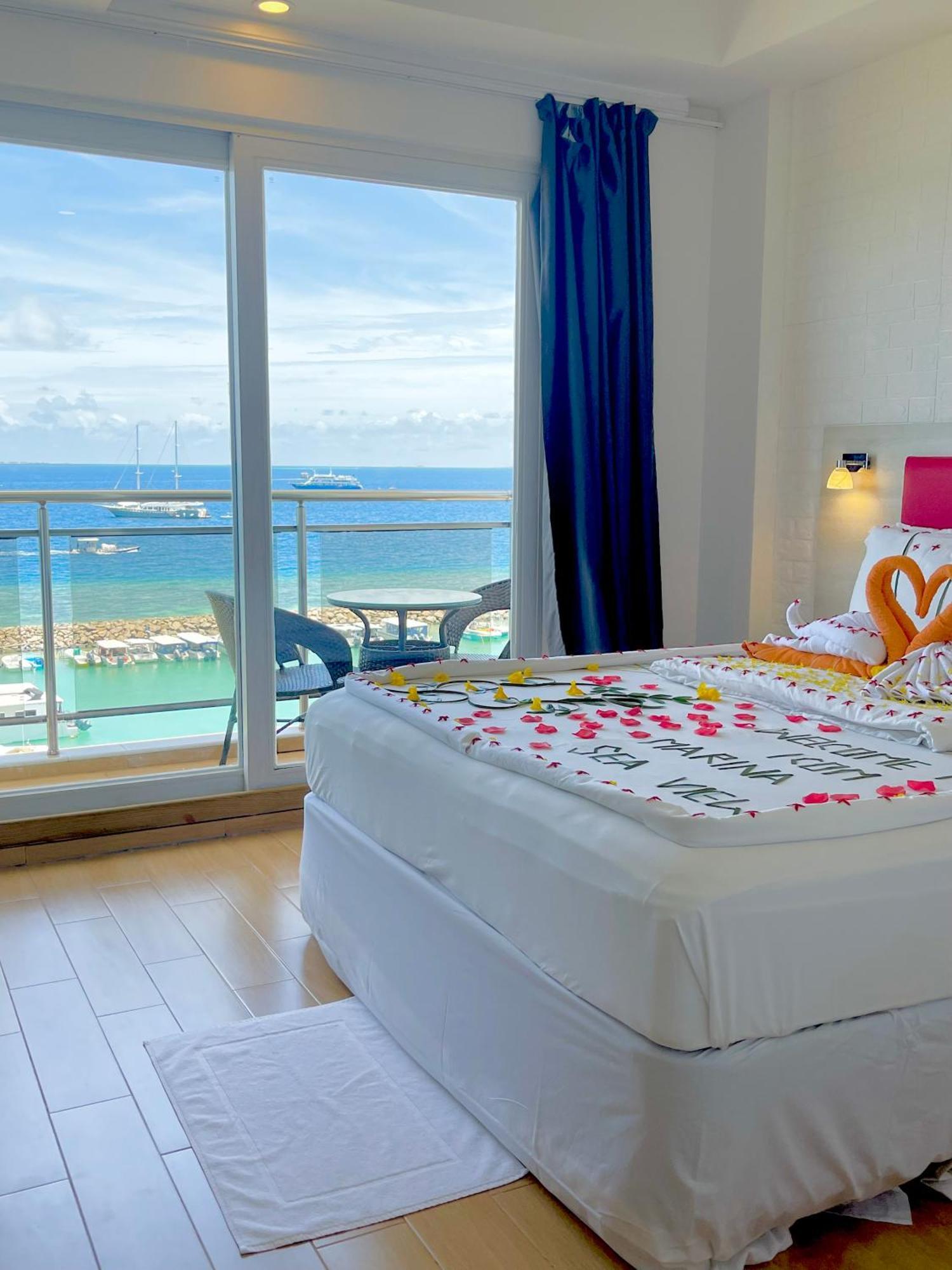 Hotel Icom Marina Sea View Maafushi Exterior foto